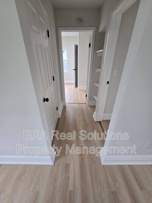 Apartment for rent at 1120 Cole St, Columbus, OH 43205