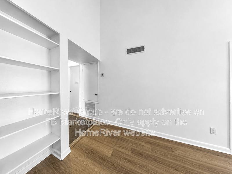 Apartment for rent at 10075 Westpark Dr #9, Houston, TX 77042