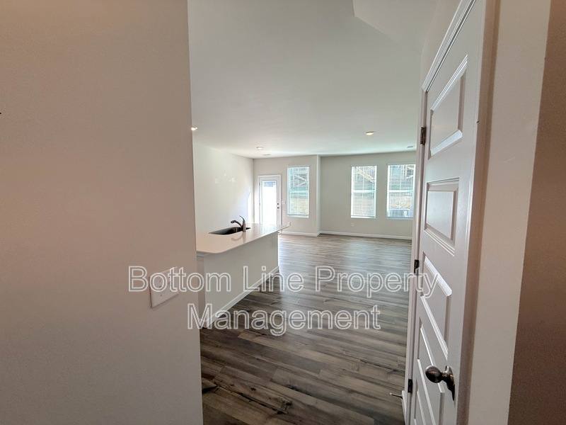 Townhouse for rent at 2735 Winn Mill Dr, Gastonia, NC 28056