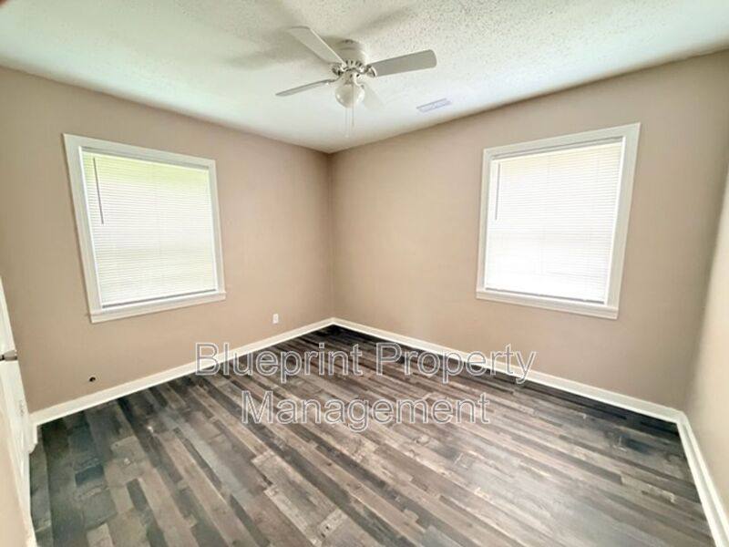 House for rent at 1600 Holbrook Ave, Bessemer, AL 35020