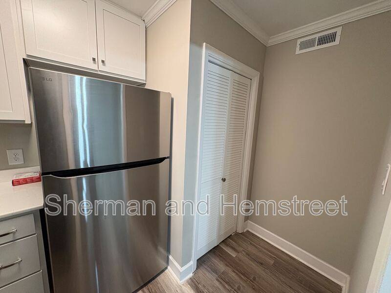 Apartment for rent at 2846 Walton Way #7, Augusta, GA 30909