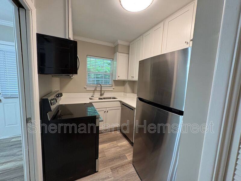 Apartment for rent at 2846 Walton Way #7, Augusta, GA 30909
