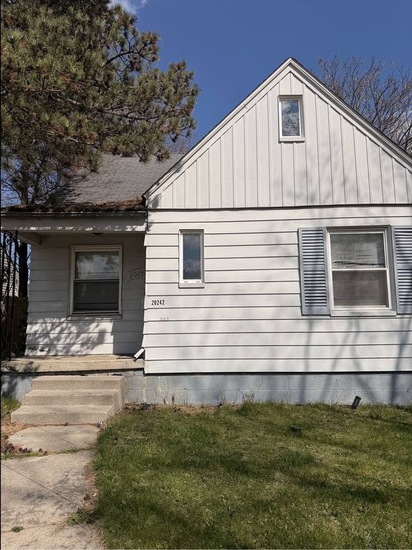 House for rent at 20242 Hickory St, Detroit, MI 48205