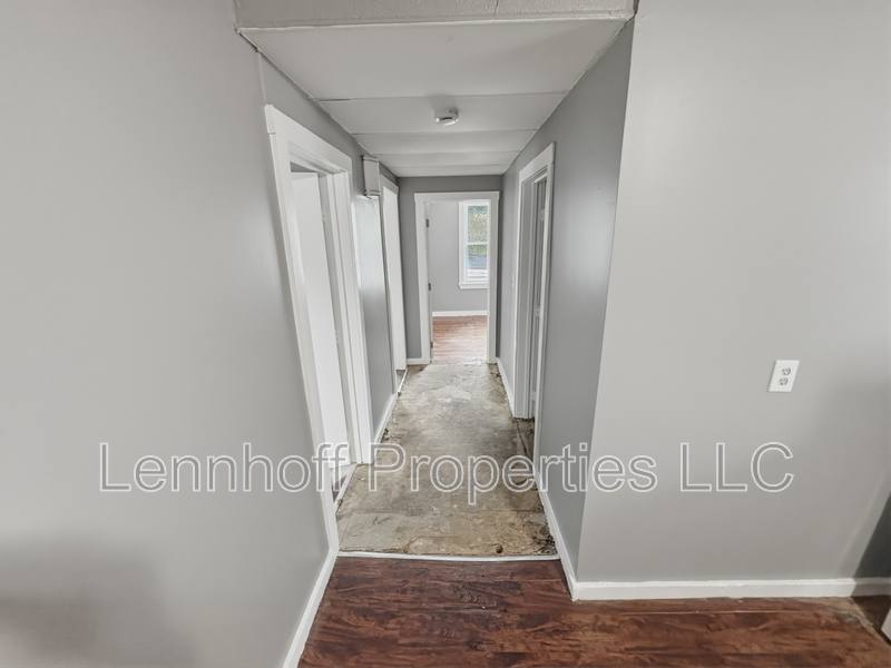 Apartment for rent at 142 Jewett St #6, Lowell, MA 01850