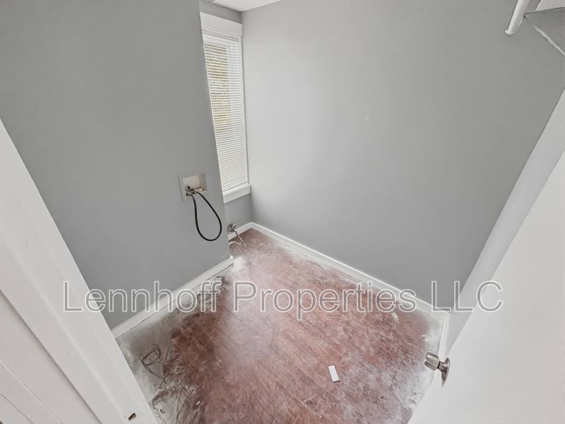 Apartment for rent at 142 Jewett St #6, Lowell, MA 01850