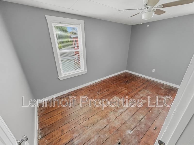 Apartment for rent at 142 Jewett St #6, Lowell, MA 01850