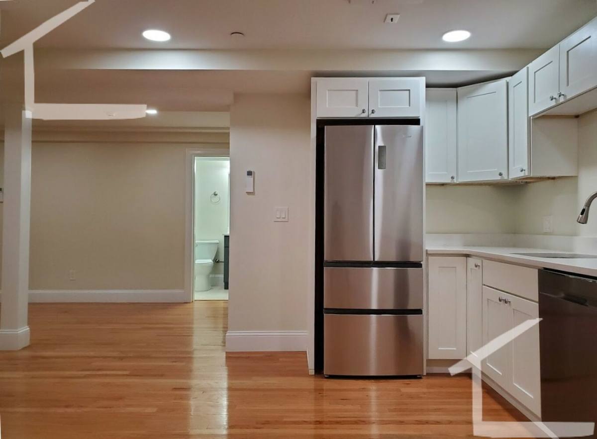 Apartment for rent at 12 Harris St #101, Brookline, MA 02446