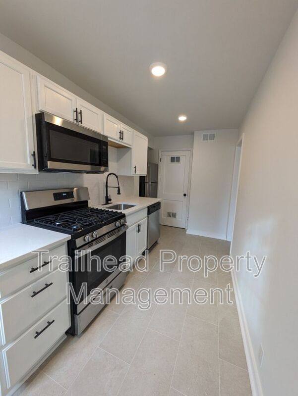 Apartment for rent at 6409 Brookside Rd #2N, Kansas City, MO 64113