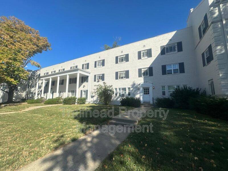 Apartment for rent at 6409 Brookside Rd #2N, Kansas City, MO 64113
