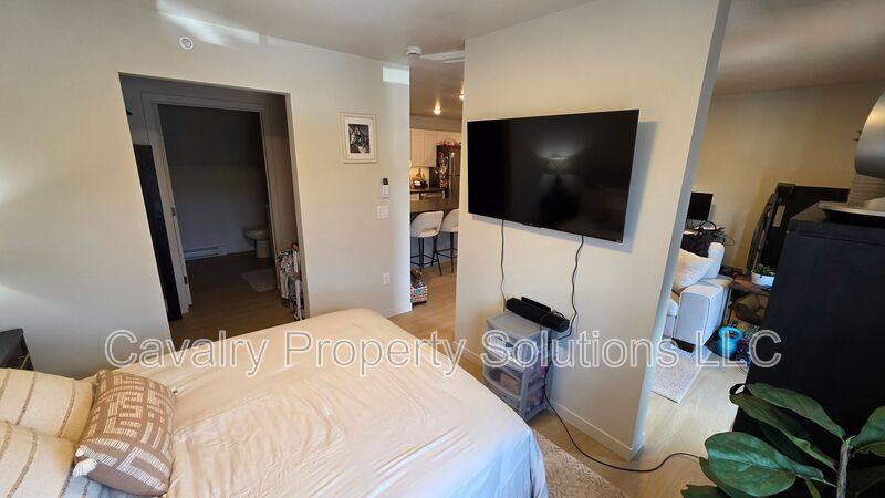 Apartment for rent at 1221 Commonwealth Ave #207, Duluth, MN 55808