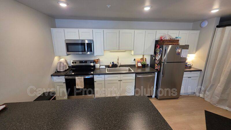 Apartment for rent at 1221 Commonwealth Ave #207, Duluth, MN 55808