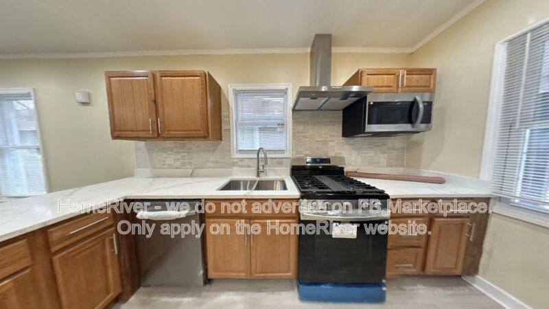 House for rent at 10046 S Perry Ave, Chicago, IL 60628