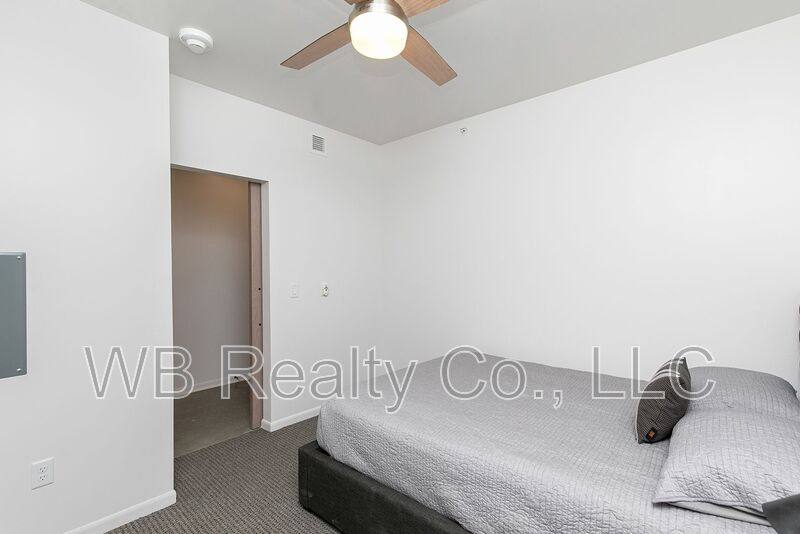 Apartment for rent at 315 5th St #306, West Des Moines, IA 50265