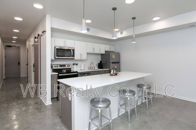 Apartment for rent at 315 5th St #306, West Des Moines, IA 50265