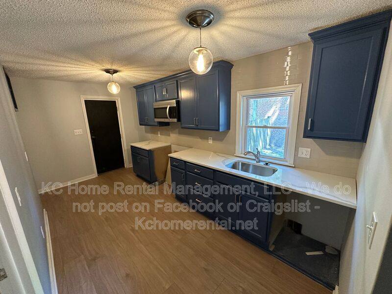 House for rent at 1648 Jefferson St, Kansas City, MO 64108
