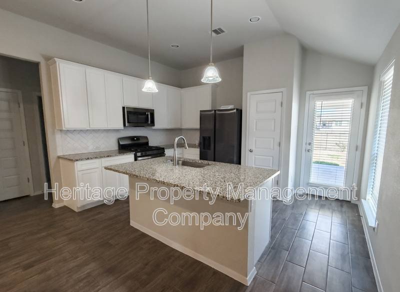 House for rent at 139 Lyndon Dr, San Marcos, TX 78666
