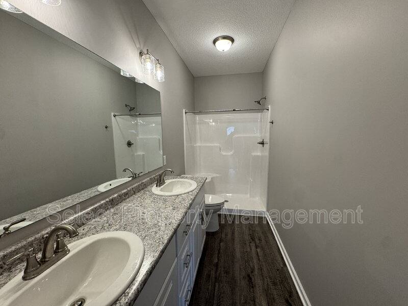 House for rent at 1481 Signal Ridge Run, Fort Wayne, IN 46818