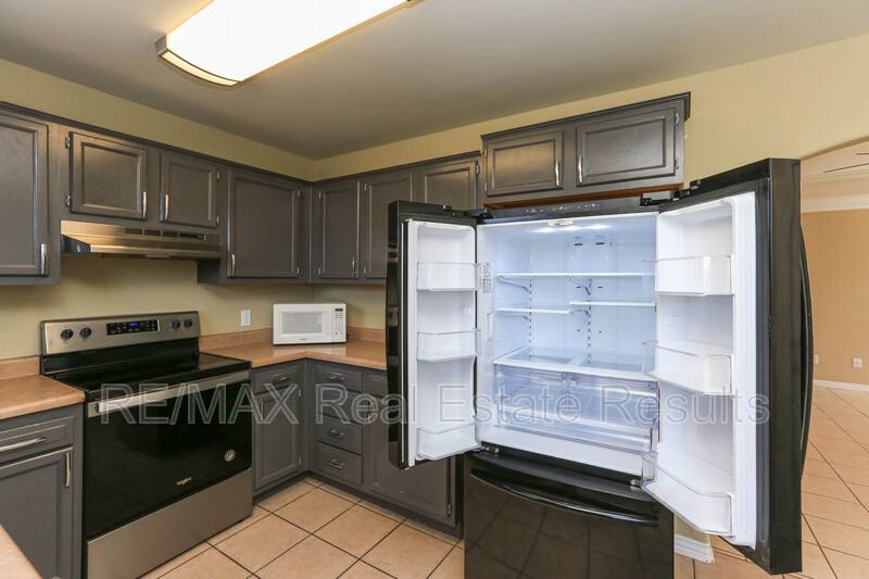 Apartment for rent at 3703 SW Carriageway Ave, Bentonville, AR 72712