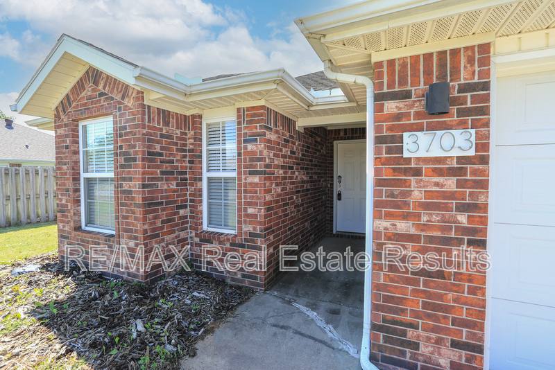 Apartment for rent at 3703 SW Carriageway Ave, Bentonville, AR 72712