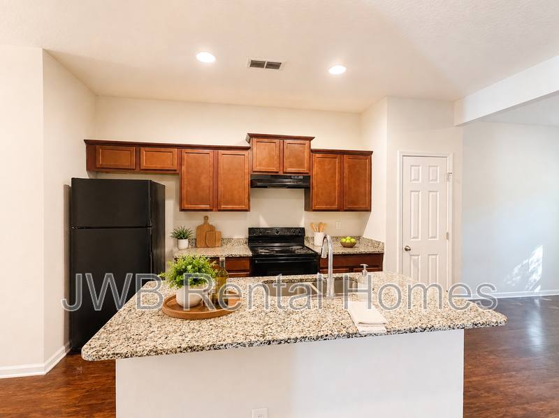 House for rent at 691 Herman St, Jacksonville, FL 32205