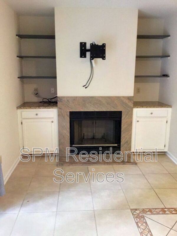 Townhouse for rent at 5116 Lampost Circle, Wilmington, NC 28403