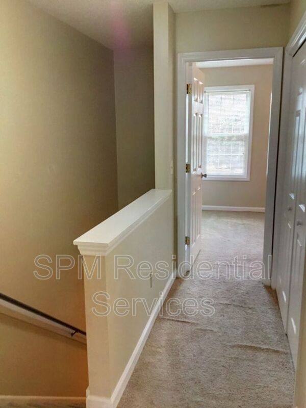 Townhouse for rent at 5116 Lampost Circle, Wilmington, NC 28403