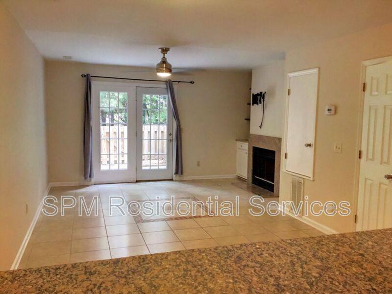 Townhouse for rent at 5116 Lampost Circle, Wilmington, NC 28403