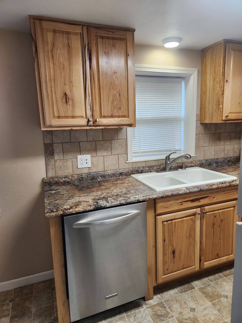 Apartment for rent at 509 511 S, Selah, WA 98942