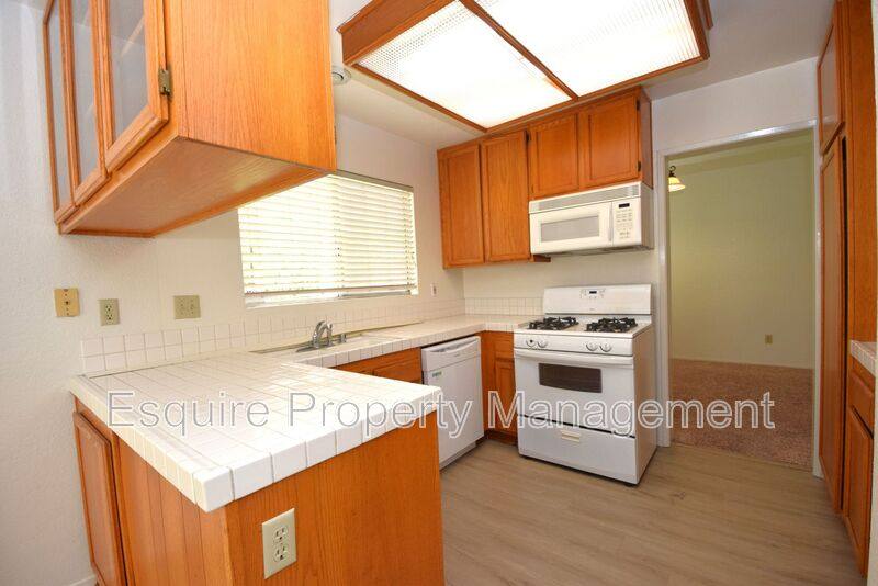 House for rent at 5148 Via Calderon, Camarillo, CA 93012