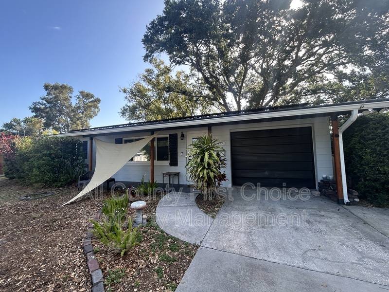 House for rent at 2819 53rd St N, Saint Petersburg, FL 33710
