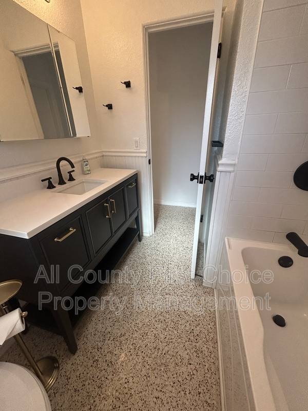 House for rent at 2819 53rd St N, Saint Petersburg, FL 33710