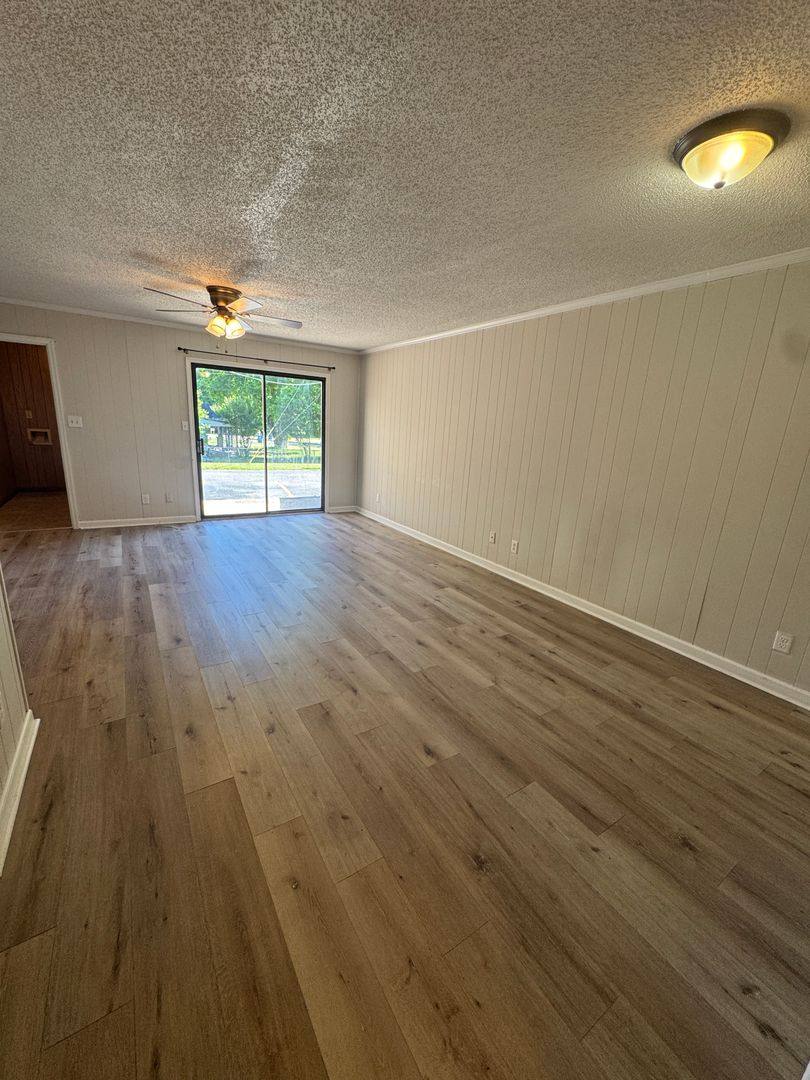 Apartment for rent at 1010 Washington St #NW, Jacksonville, AL 36265