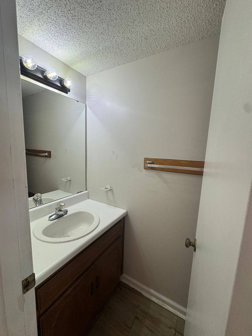 Apartment for rent at 1010 Washington St #NW, Jacksonville, AL 36265