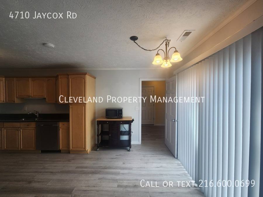House for rent at 4710 Jaycox Rd, Avon, OH 44011