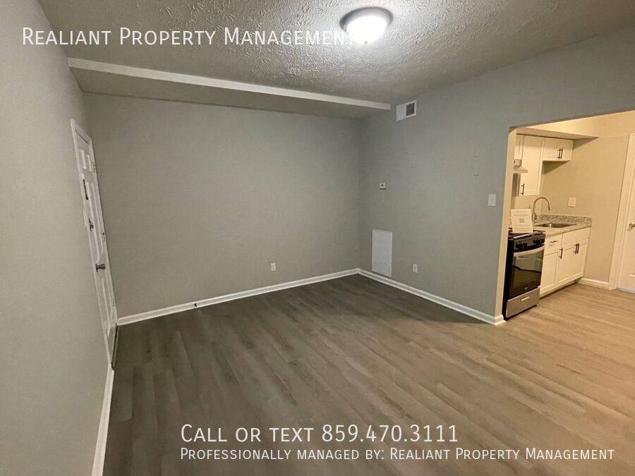 Apartment for rent at 208 Lakeshore Dr #19, Lexington, KY 40502