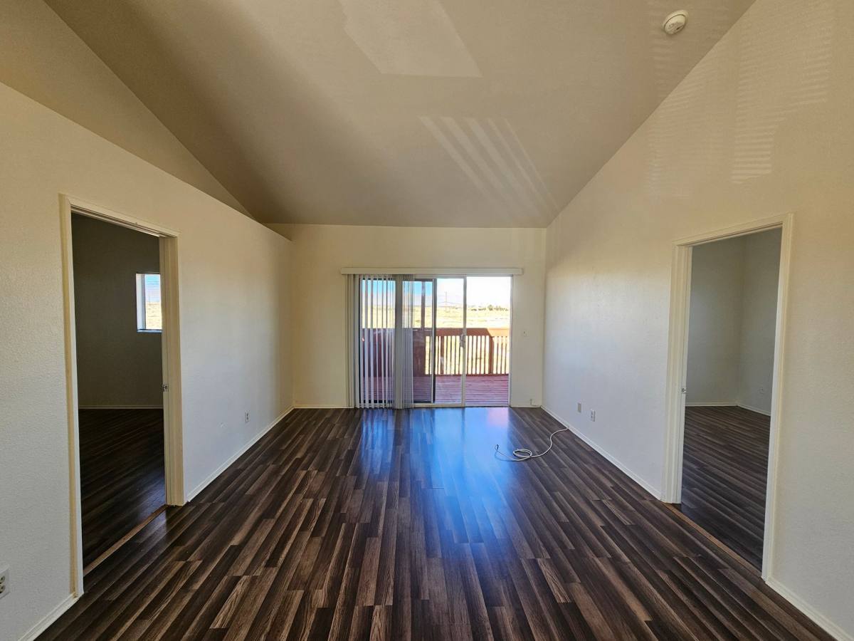 Townhouse for rent at 21411 Hacienda Blvd, California City, CA 93505