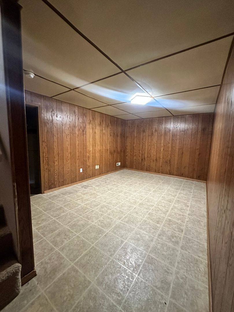 Townhouse for rent at 1707 E Walnut Lawn St, Springfield, MO 65804