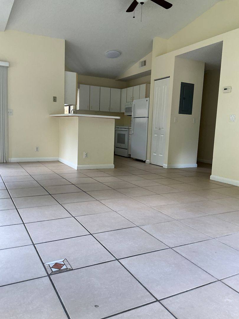 House for rent at 2820 Stoneway Lane #C, Fort Pierce, FL 34982