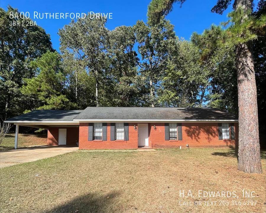 House for rent at 8400 Rutherford Dr, Duncanville, AL 35456