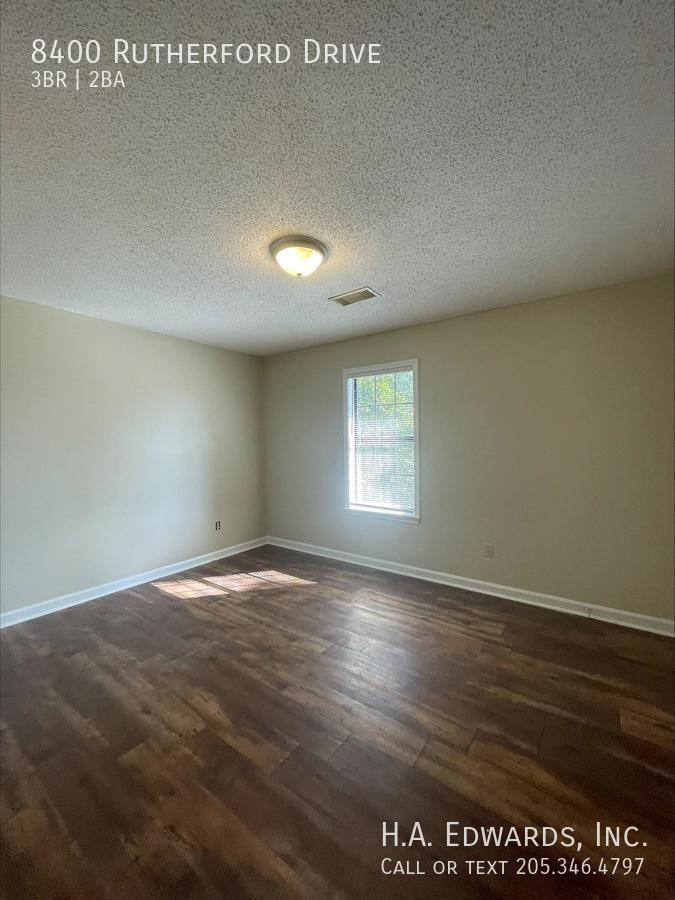 House for rent at 8400 Rutherford Dr, Duncanville, AL 35456