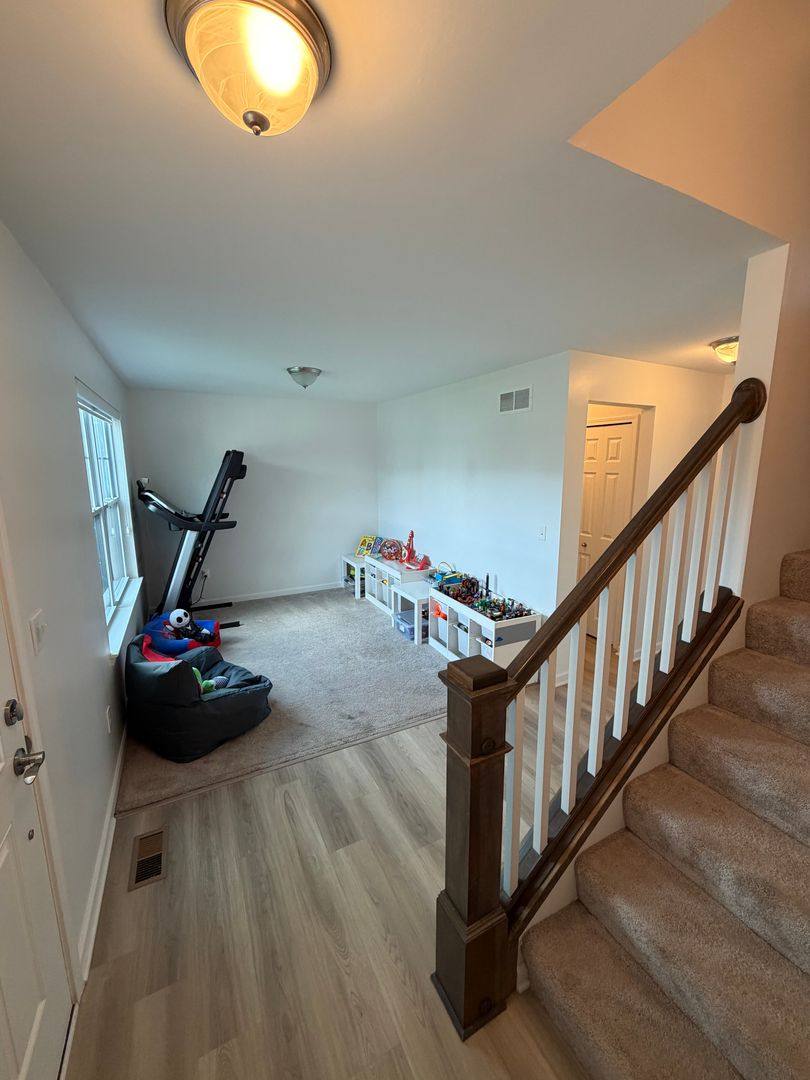 House for rent at 9463 White Tail Dr, Ypsilanti, MI 48197