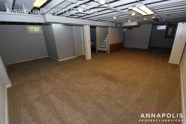 House for rent at 757 Warren Dr, Annapolis, MD 21403