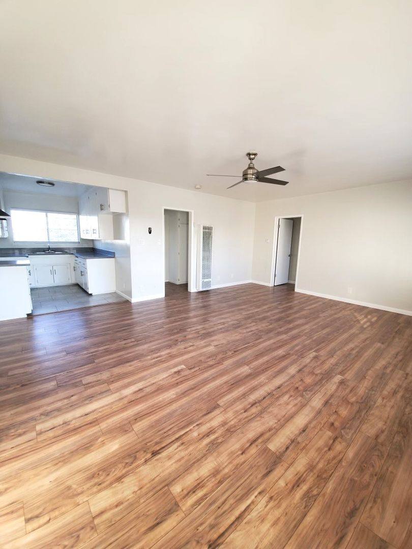 Apartment for rent at 5475 Homeside Ave, Los Angeles, CA 90016