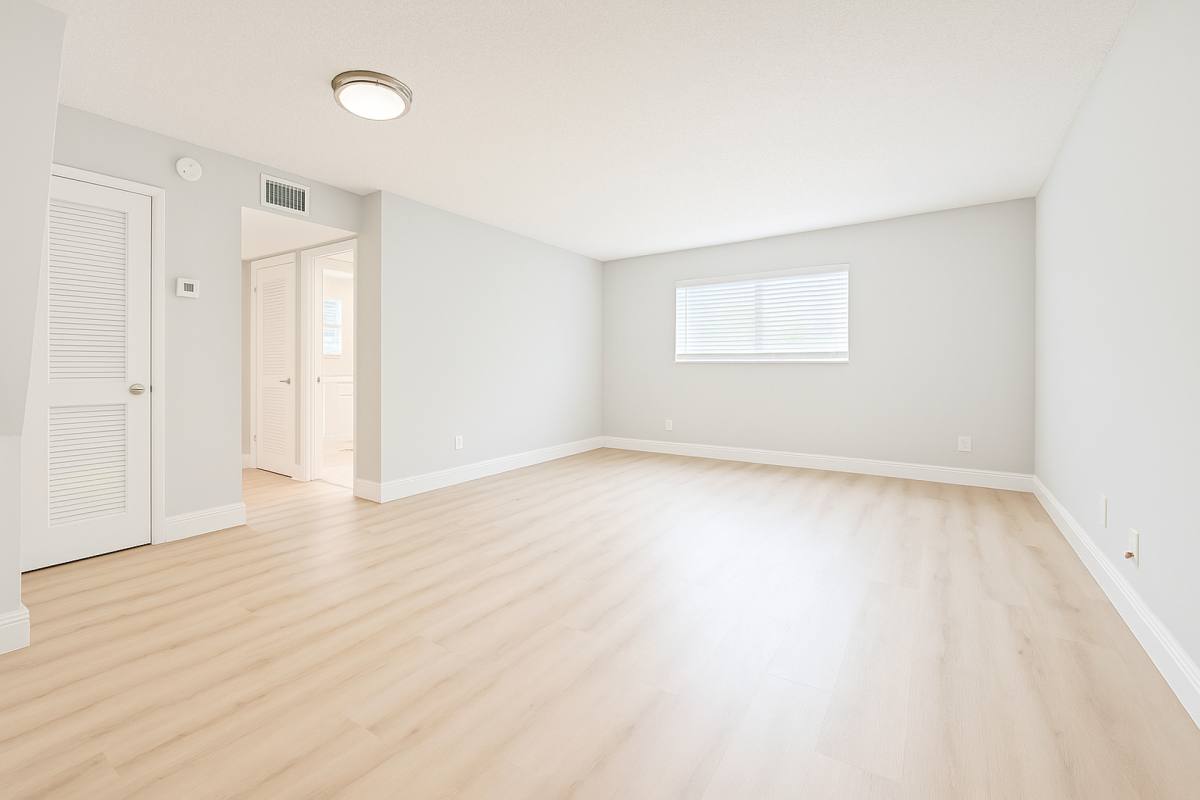 Apartment for rent at 665 Glouchester St, Boca Raton, FL 33487