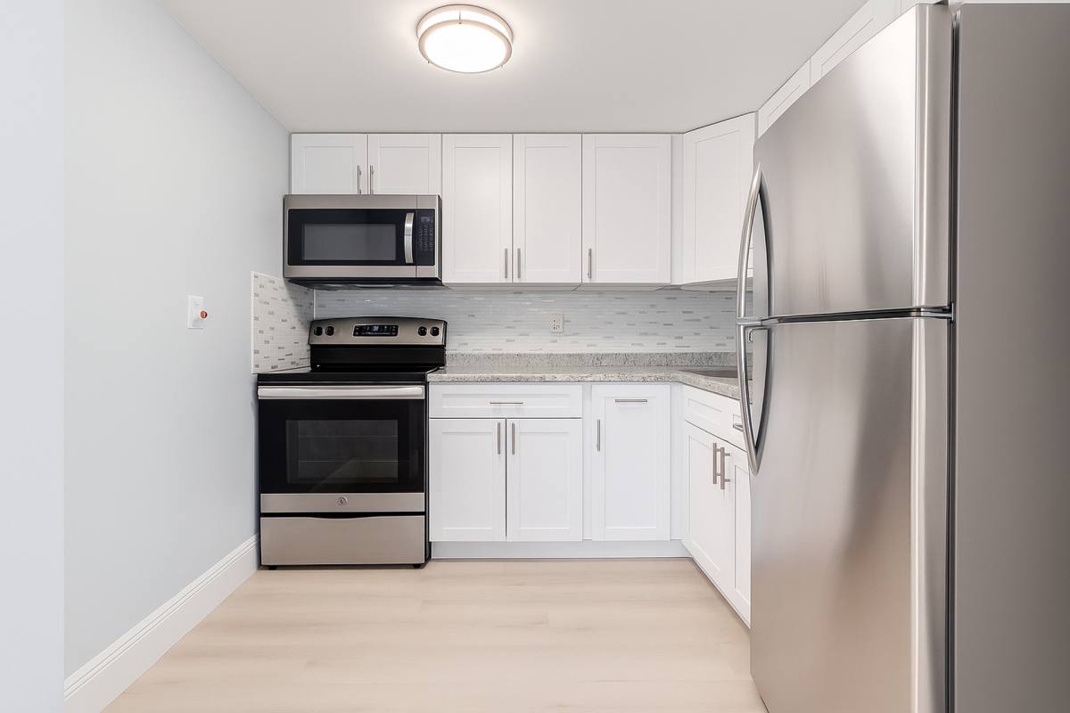 Apartment for rent at 665 Glouchester St, Boca Raton, FL 33487