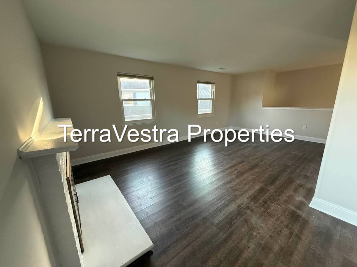 Apartment for rent at 162 Willow Turn, Mount Laurel, NJ 08054
