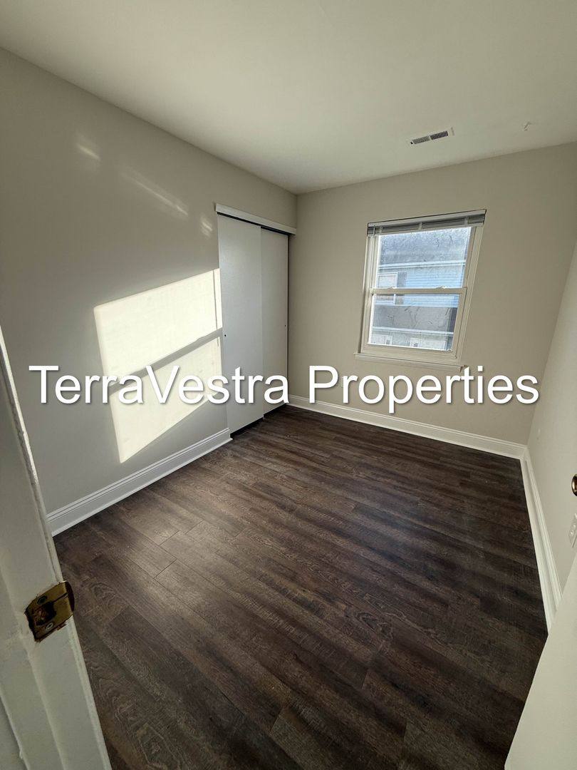 Apartment for rent at 162 Willow Turn, Mount Laurel, NJ 08054