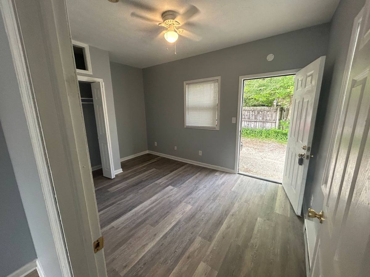 Apartment for rent at 1324-26 E Main St, Columbus, OH 43205