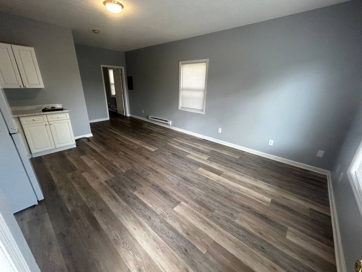 Apartment for rent at 1324-26 E Main St, Columbus, OH 43205