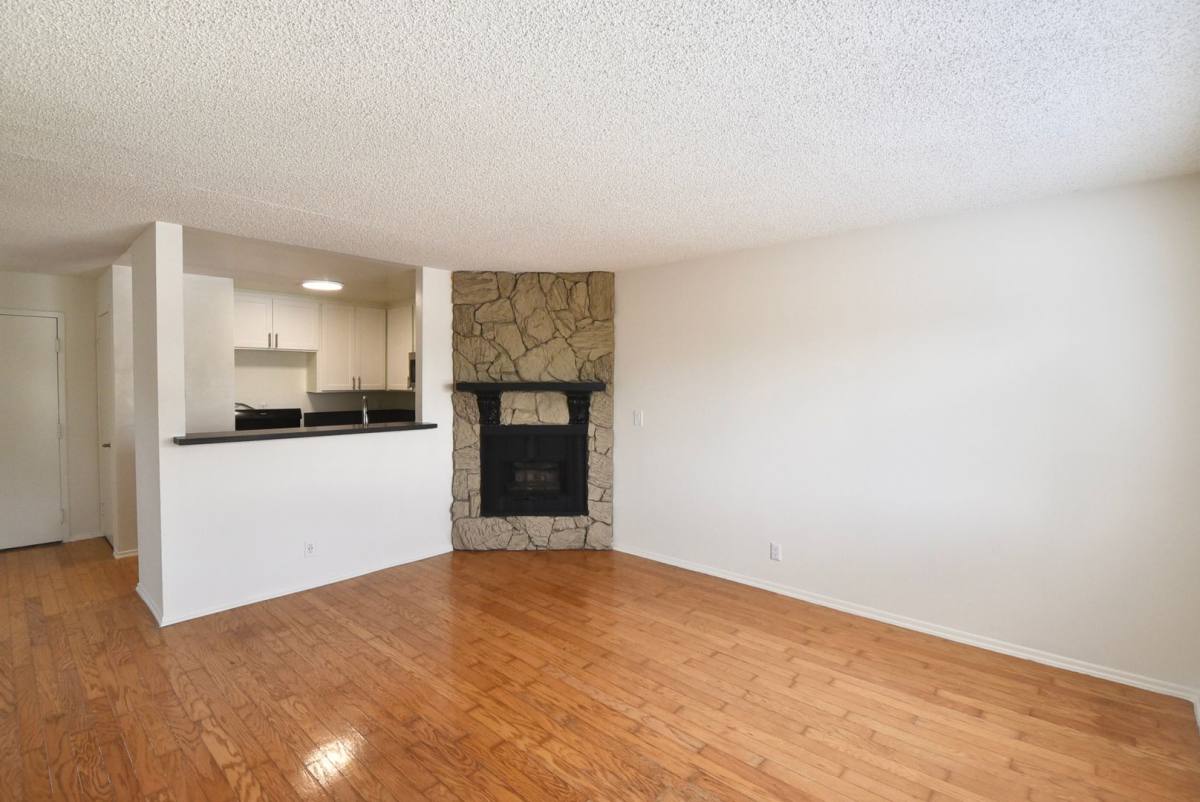 Apartment for rent at 12249 Oxnard St, North Hollywood, CA 91606